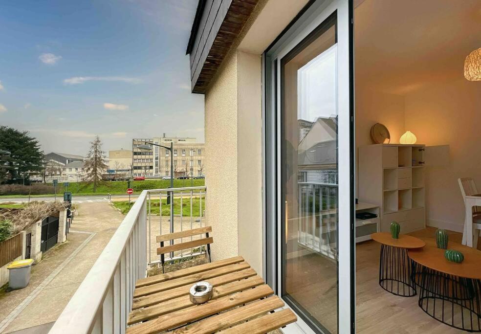 L'Escapade - Centre Ville - Parking - Balcon Rennes Bagian luar foto